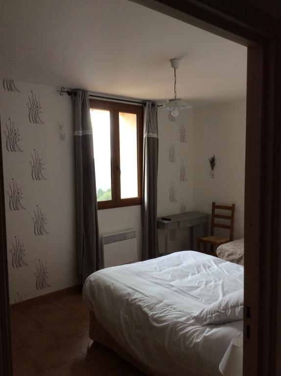 La Campagne De Petre Otel Entrevennes Dış mekan fotoğraf