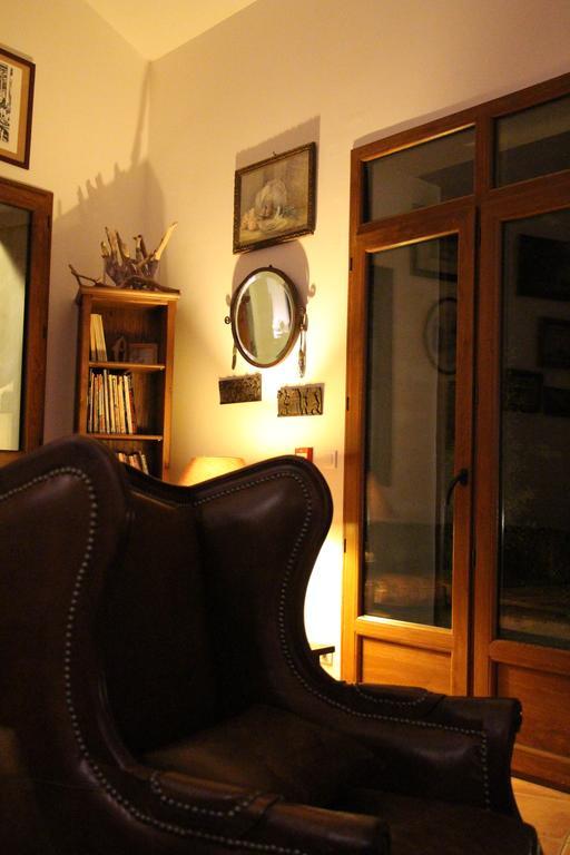 La Campagne De Petre Otel Entrevennes Dış mekan fotoğraf